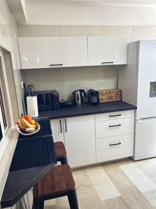 Minimal 3br In *
